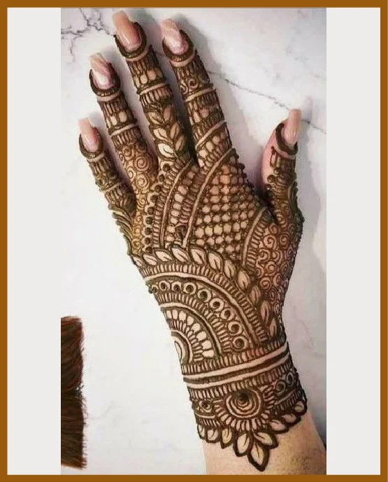 Stylish Back Hand Floral Design With Small Details Stylish Back Hand Mehndi Design